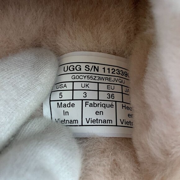 NIB UGG Woman Dalla UGG Metal Graphic Slippers Size US5 - Picture 10 of 11